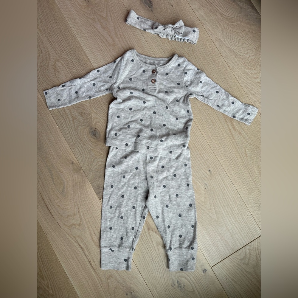 Carter's Light Gray Polka Dot Pajama Set with Headband